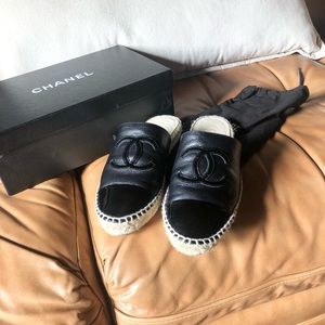 Chanel espadrille mules
